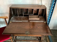 Antiek dressoir met stoel - afbeelding 3 van  6