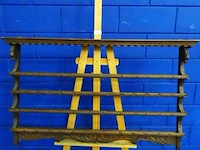 Antiek gesneden houten bordenrek - afbeelding 2 van  5