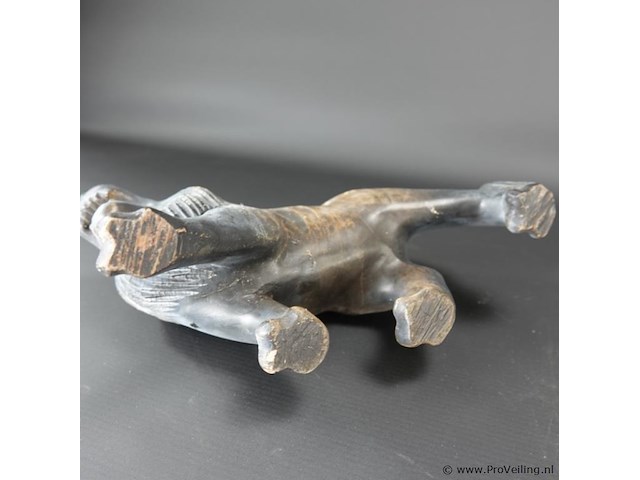 Antiek houten beeld van een leeuw - afbeelding 5 van  5