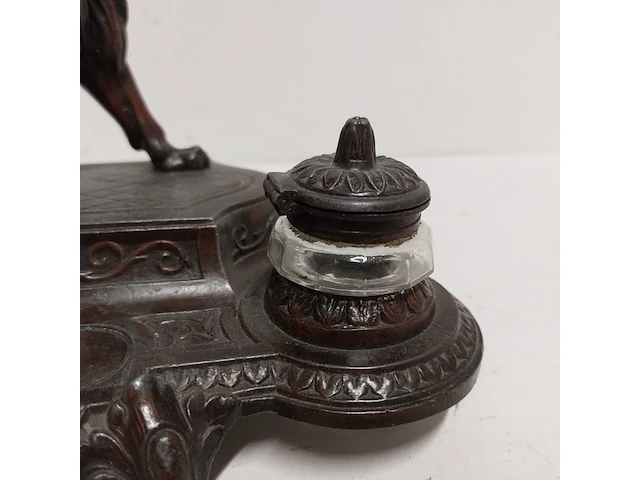Antiek inkstel met bronzen leeuwsculptuur - afbeelding 6 van  11