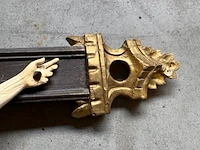 Antiek kruis - afbeelding 6 van  9