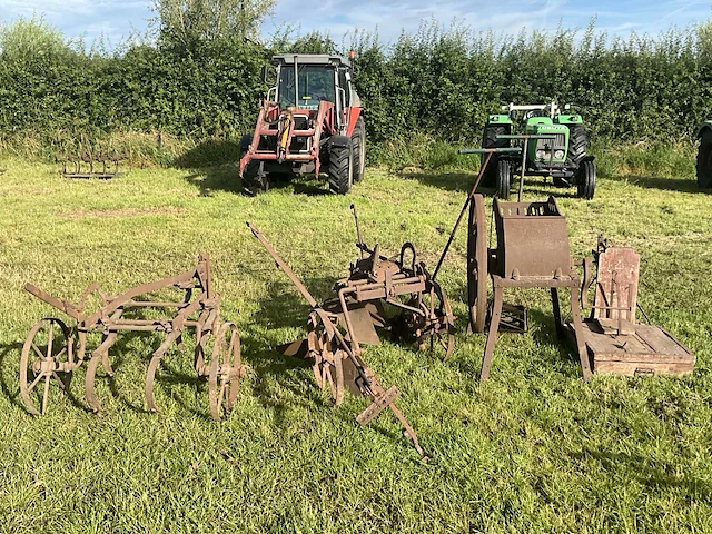 Antiek landbouw werktuig (6x) - afbeelding 3 van  8