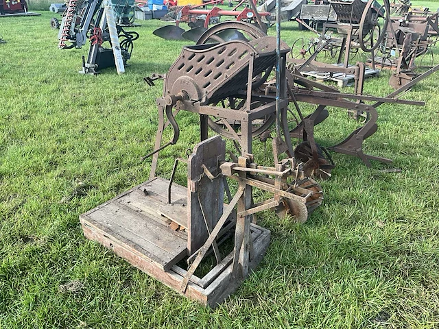 Antiek landbouw werktuig (6x) - afbeelding 8 van  8