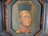 Antiek lijstje met aan beide zijden een portret - afbeelding 2 van  5
