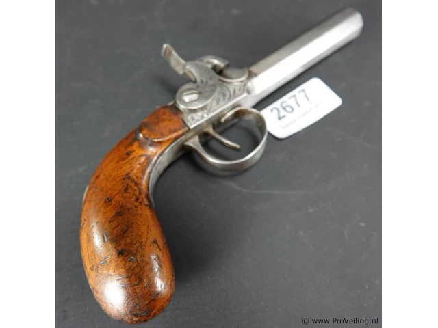 Antiek pistool (eind 19de eeuw) - afbeelding 1 van  5