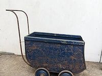 Antiek poppenwagen met step - afbeelding 4 van  9