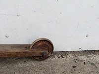 Antiek poppenwagen met step - afbeelding 8 van  9