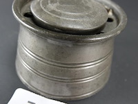 Antieke (18 of 19de eeuw) tinnen inktpot met porseleinen inktvat - afbeelding 2 van  5