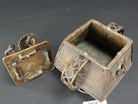 Antieke bronzen ashanti antieke bronzen goudstof pot - afbeelding 3 van  5