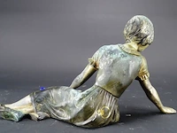 Antieke bronzen juffrouw - afbeelding 4 van  5