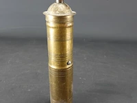 Antieke bronzen specerijen maler