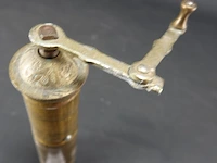 Antieke bronzen specerijen maler - afbeelding 3 van  5