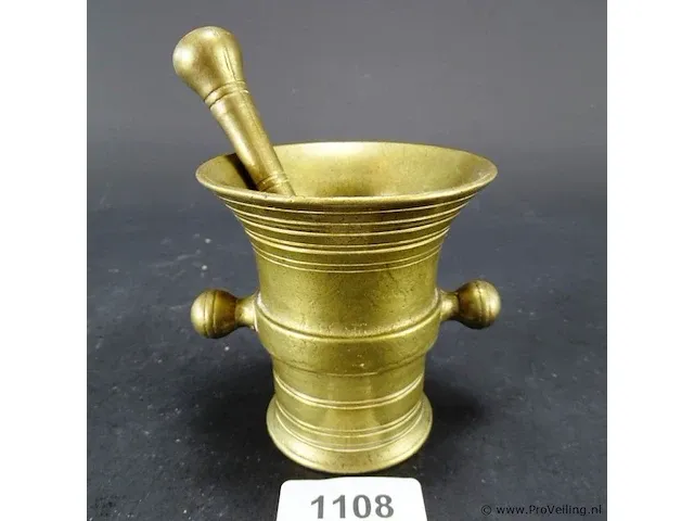 Antieke?. bronzen vijzel met stamper - afbeelding 1 van  5