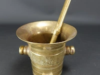 Antieke bronzen vijzel met stamper - afbeelding 1 van  5