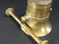 Antieke bronzen vijzel met stamper - afbeelding 4 van  5