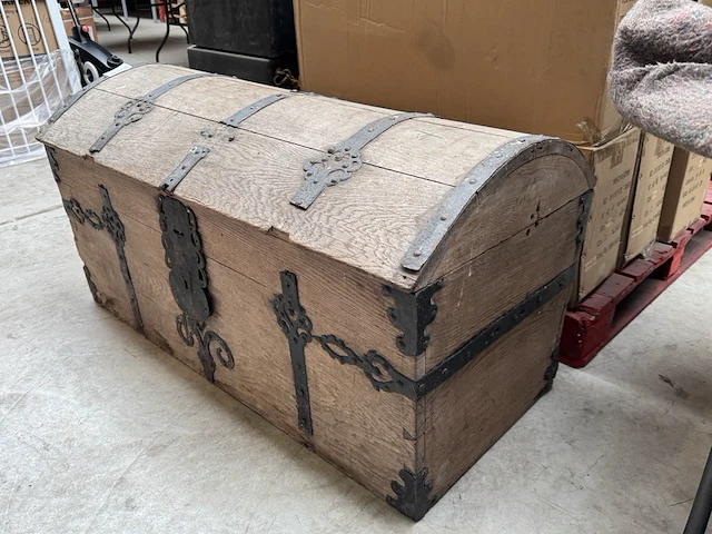 Antieke dekenkist 120x60x65 - afbeelding 4 van  4