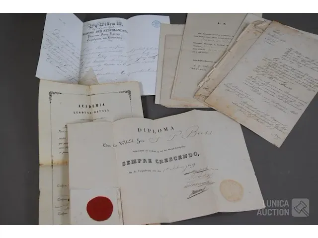 Antieke documenten - afbeelding 1 van  13