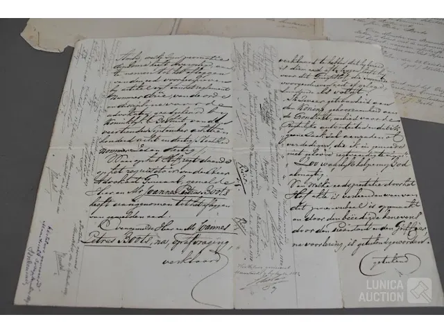 Antieke documenten - afbeelding 9 van  13