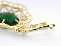 Antieke gouden oorbellen met groene edelstenen - afbeelding 9 van  10