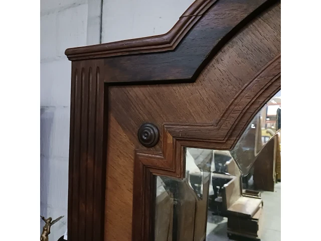 Antieke houten kledingkast met spiegel - afbeelding 11 van  13