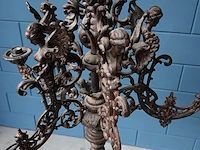 Antieke ijzeren hangkandelaar met putti - afbeelding 4 van  6