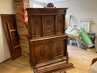 Antieke kast met houtsnijwerk, jacht - afbeelding 3 van  6