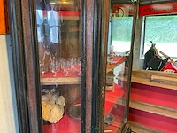 Antieke kast met inhoud - afbeelding 12 van  13