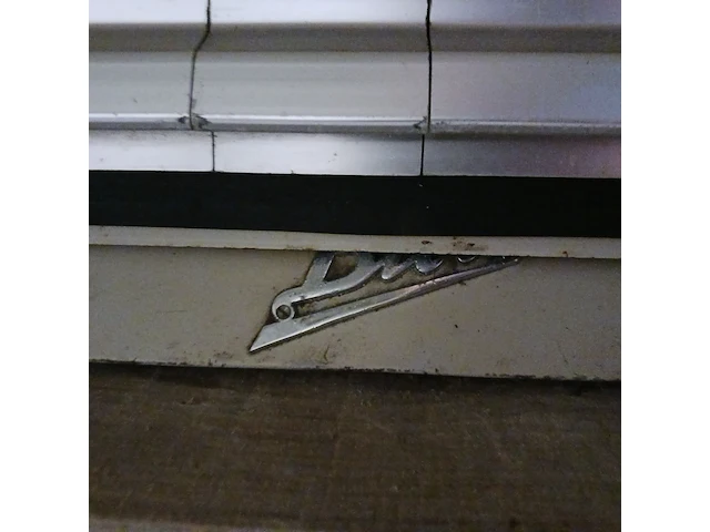 Antieke kast met kassa en sigarettenautomaat - afbeelding 11 van  26