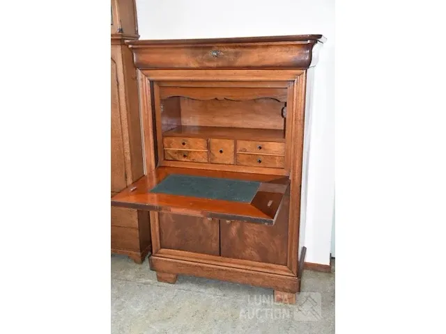 Antieke klep secretaire kast. - afbeelding 1 van  9