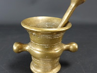 Antieke koperen vijzel - afbeelding 1 van  5