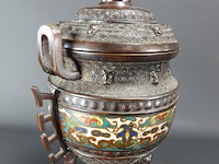 Antieke late qing-dynastie brons cloisonné wierookhouder - afbeelding 3 van  11