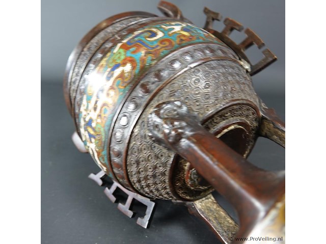 Antieke late qing-dynastie brons cloisonné wierookhouder - afbeelding 7 van  11