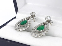 Antieke oorbellen met oud briljant geslepen diamanten en smaragden in druppelvorm van hoge kwaliteit - afbeelding 4 van  8