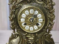 Antieke pendule in louis xv-stijl - afbeelding 3 van  7