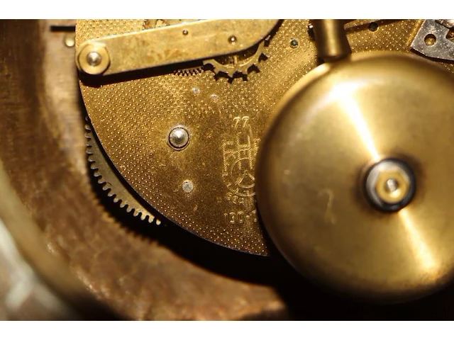 Antieke pendule in louis xv-stijl - afbeelding 6 van  7