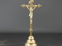 Antieke staande bronzen crucifix - afbeelding 1 van  5