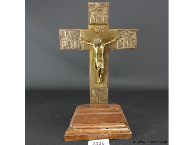 Antieke staande crucifix met bronzen corpus - afbeelding 1 van  5