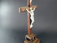 Antieke staande crucifix met tinnen corpus - afbeelding 5 van  5