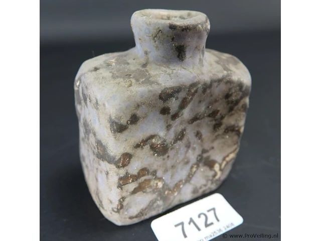 Antieke stenen perzische fles - afbeelding 1 van  5