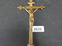 Antieke veel betaste bronzen crucifix - afbeelding 1 van  5