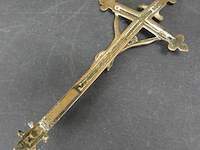 Antieke veel betaste bronzen crucifix - afbeelding 5 van  5