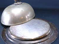 Antieke verzilverde cloche op schaal - afbeelding 5 van  5