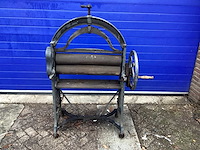 Antieke wringer gietijzer - afbeelding 2 van  5