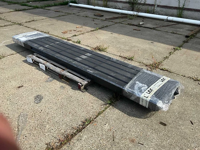Antraciet gecoat beton paal (5x) - afbeelding 2 van  6