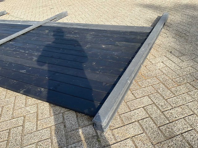 Antraciet hout-beton schutting – 34,5 meter x 205 cm - afbeelding 6 van  7