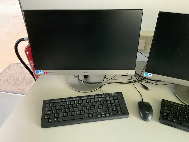 Aoc 230lm00025 monitoren en 1 brother laserprinter - afbeelding 2 van  5