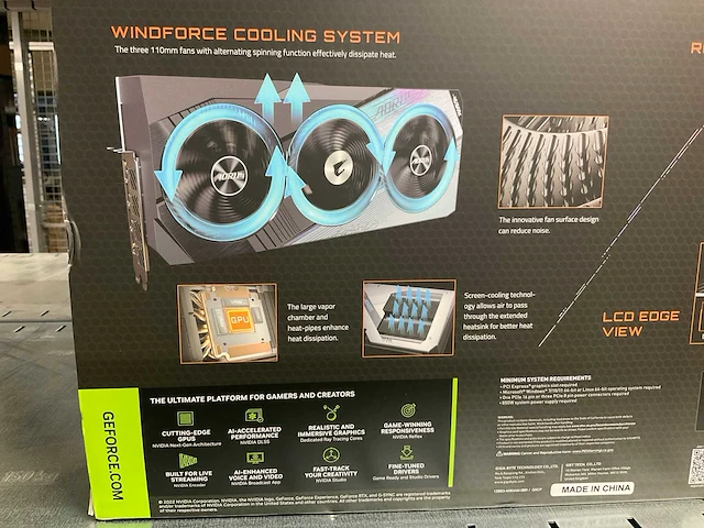 Aorus master geforce rtx 4080 videokaart - afbeelding 3 van  6