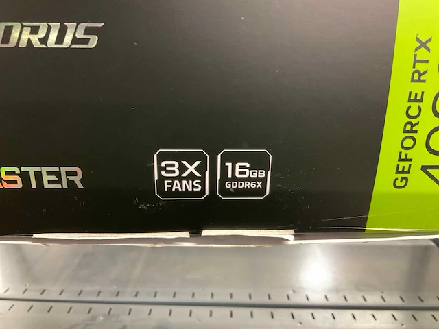 Aorus master geforce rtx 4080 videokaart - afbeelding 6 van  6