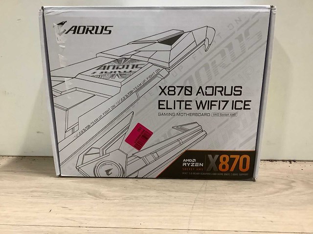 Aorus x870 elite wifi7 ice am5 lga 1718 - afbeelding 1 van  7