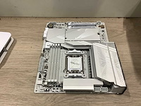 Aorus x870 elite wifi7 ice am5 lga 1718 - afbeelding 5 van  7